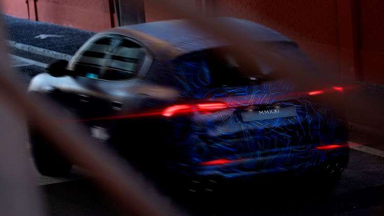 Maserati Grecale: Erste offizielle Bilder des neuen Prototypen 